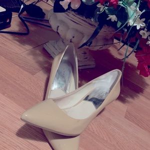 Keke Patent Leather Mid Pump